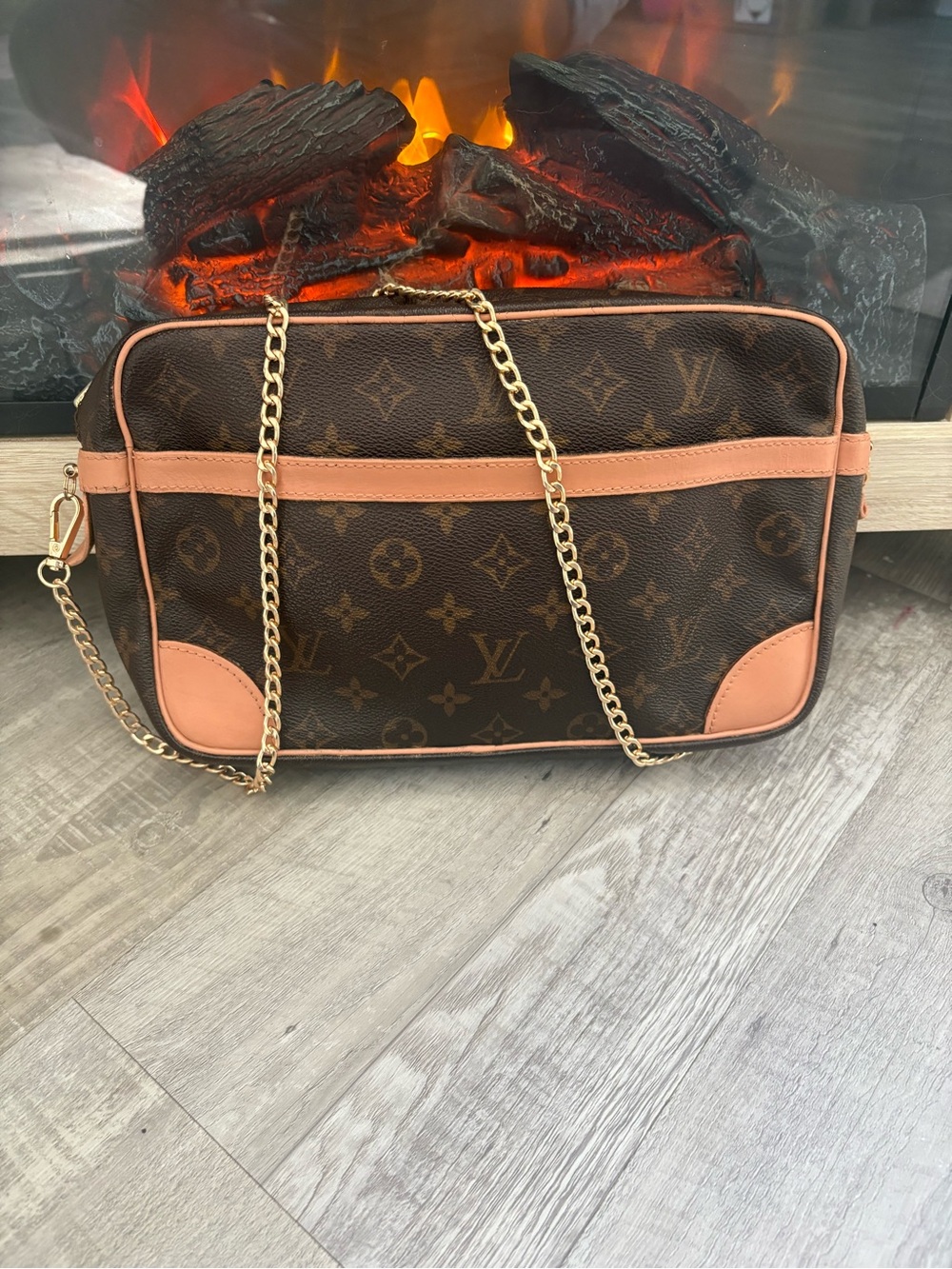 Louis Vuitton Compiegne 28 crossbody bag purse handbag tote clutch authentic